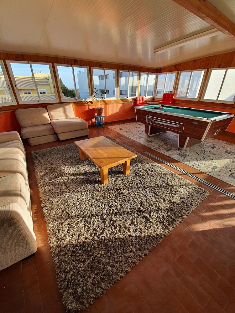 Ocean View Lagos 45/72