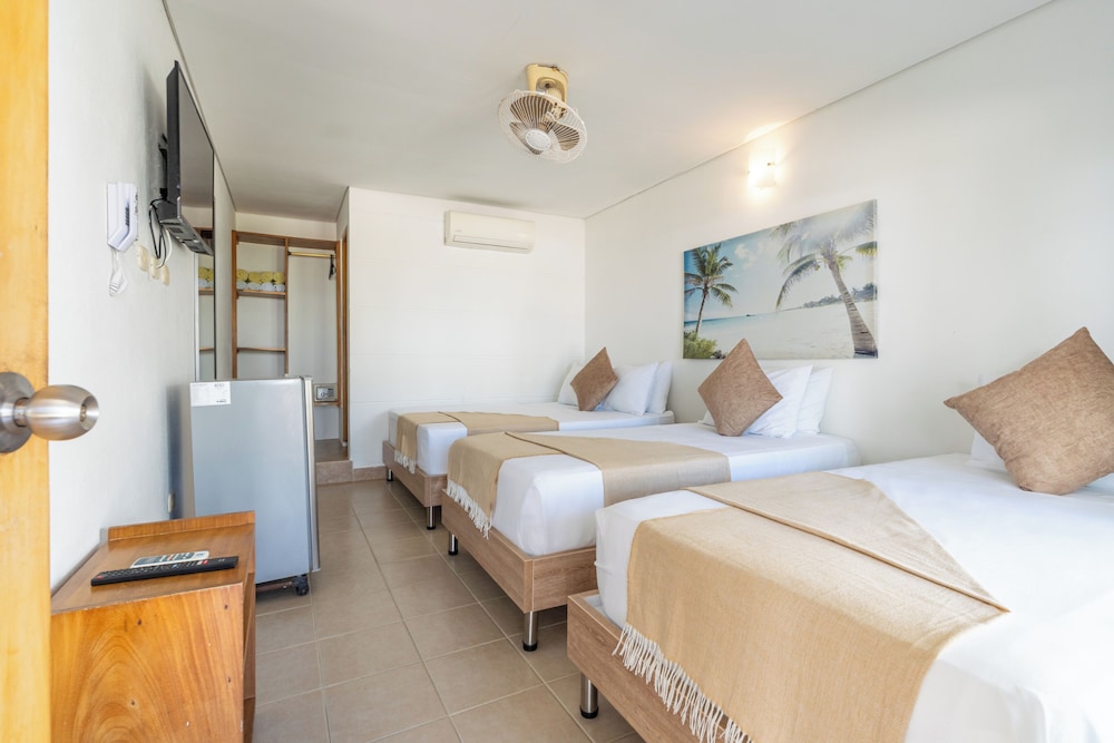 Hotel La Fragata 17/50