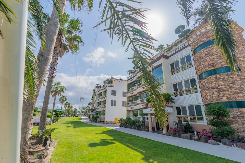 Nine Resort 40/50