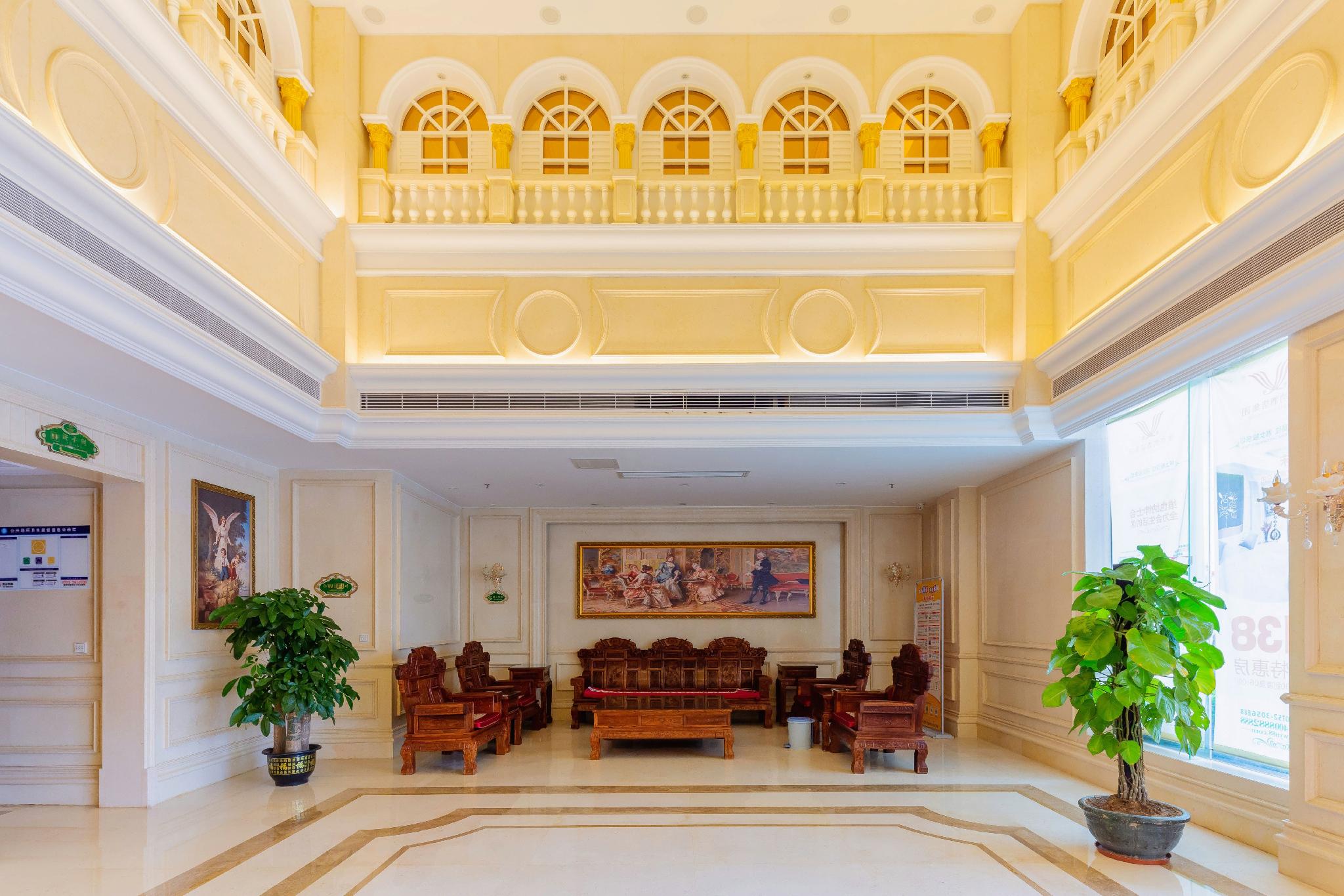 Vienna Hotel (Huizhou Danshui Baiyun Road) 20/52