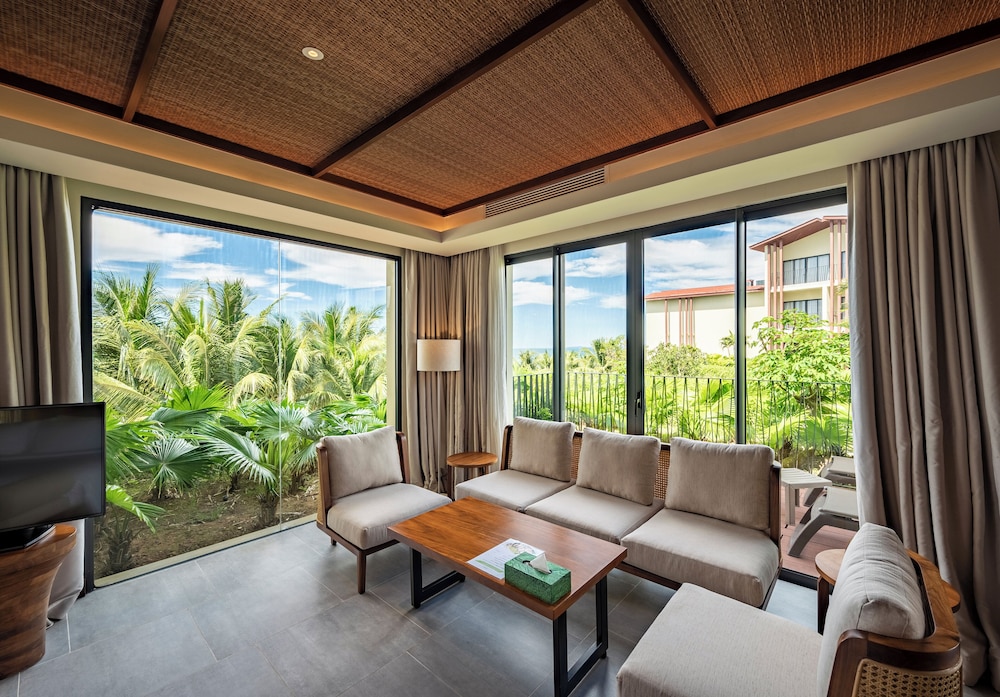 Dusit Princess Moonrise Beach Resort 46/81