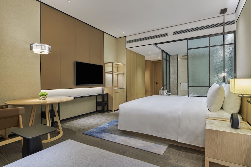DoubleTree by Hilton Shenzhen Airport 7/35