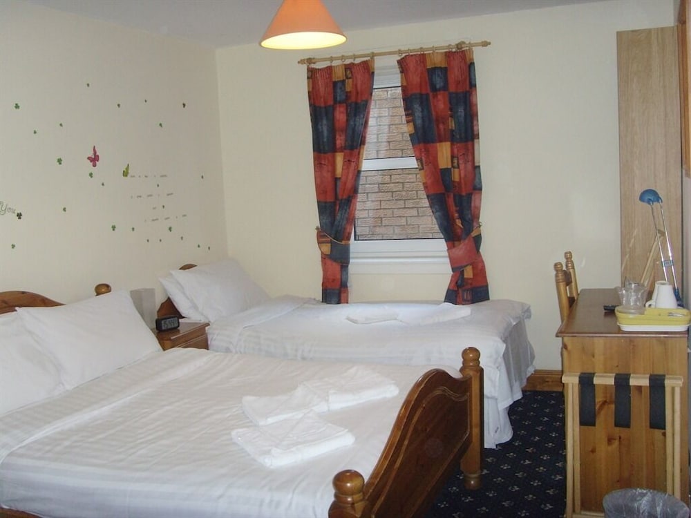 EXECUTIVE, SUITE, PRIVATE BATHROOM, ACCESSIBLE