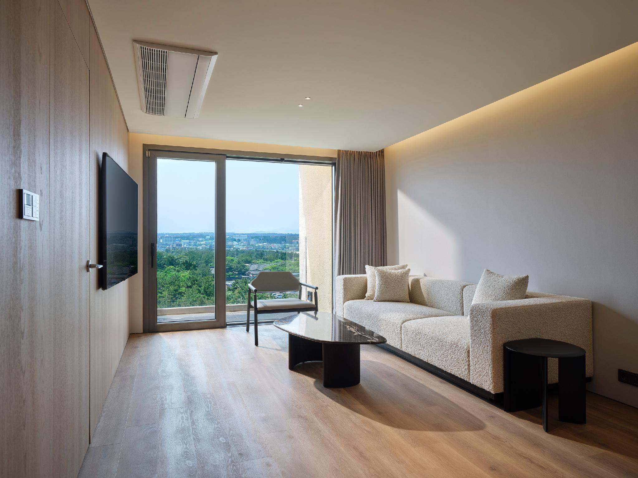 2 Bedrooms, Resort, Classic, Suite, Village View