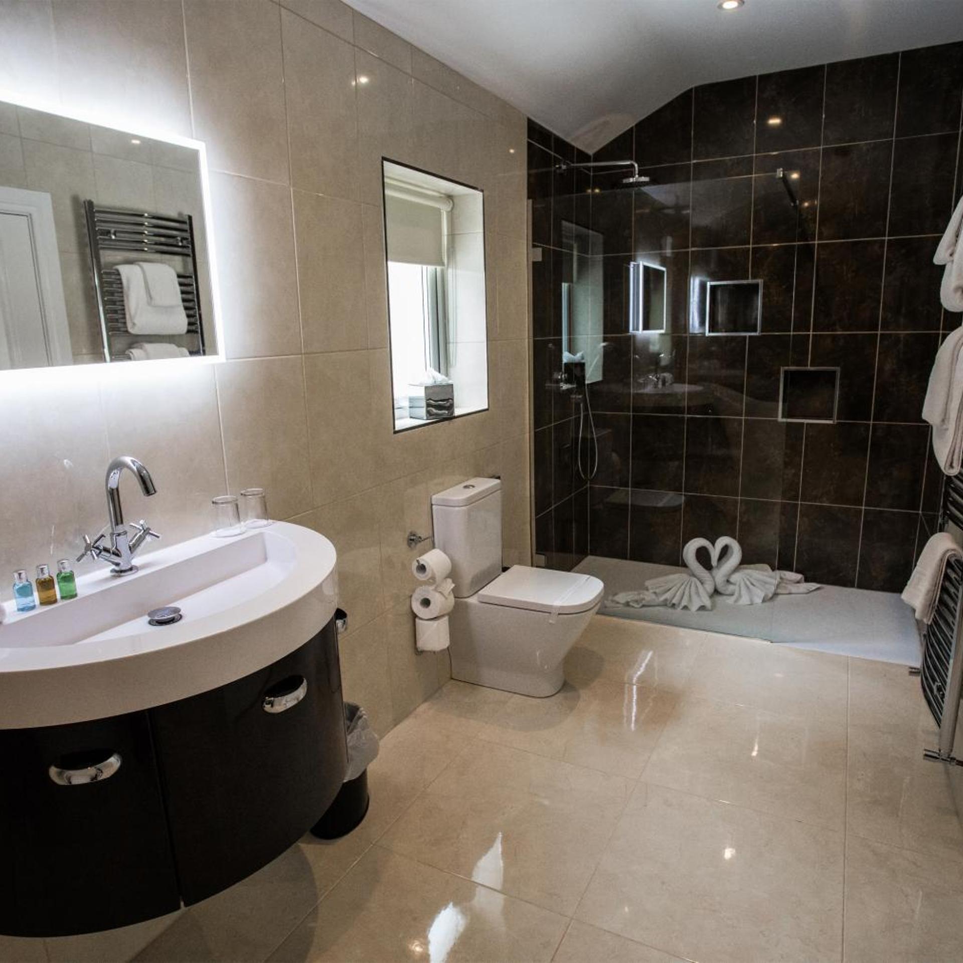 Tullyglass Hotel and Residences 58/58