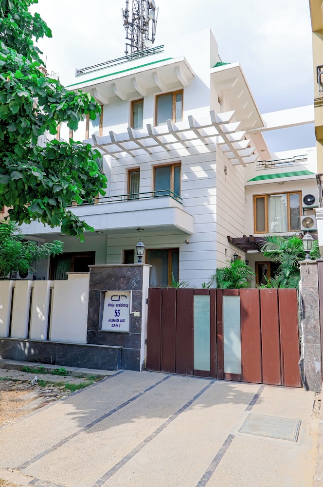 Ahuja Residency Gurgaon 16/50