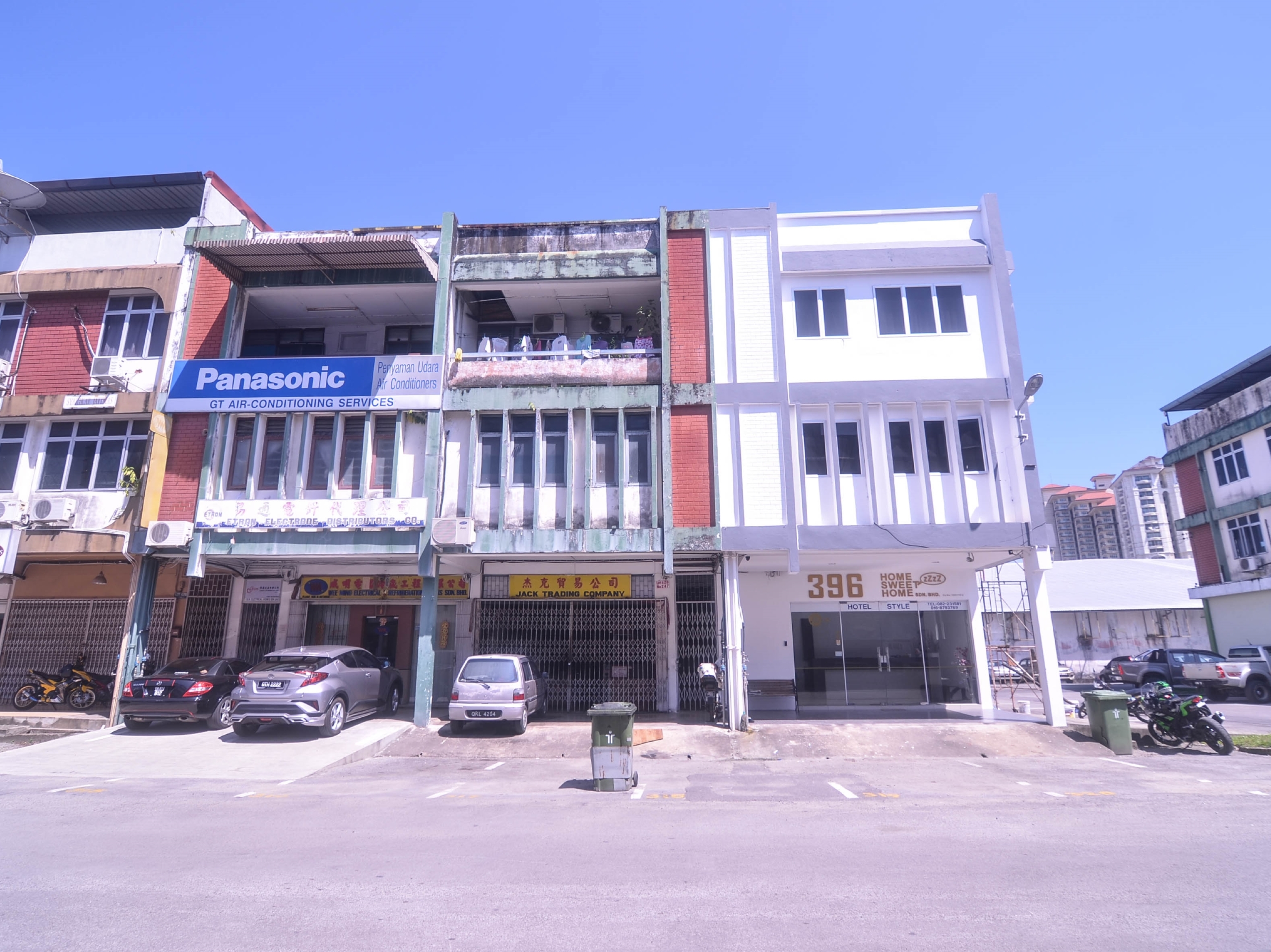 OYO 1220 396 Home Sweet Home 1/15