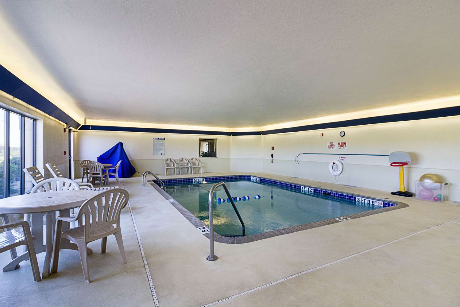 Quality Inn Fairmont 17/28