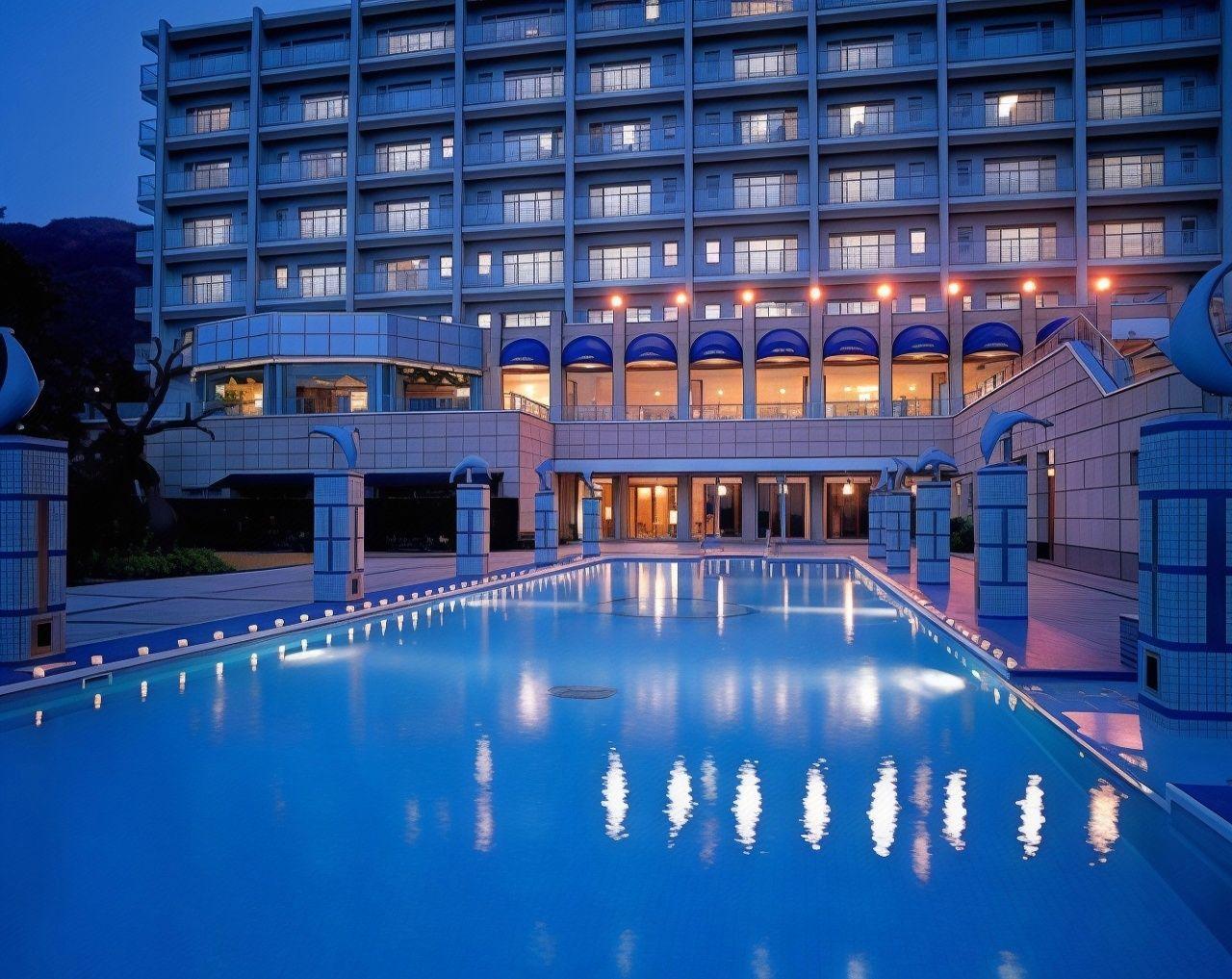 Crystal View Hotel 2/51