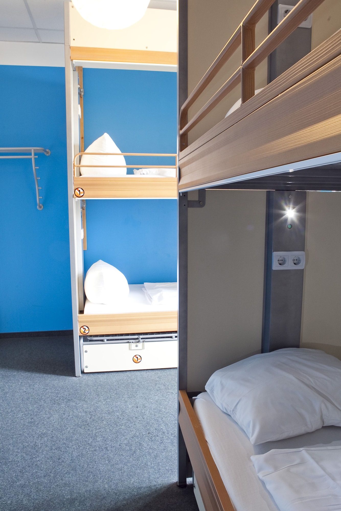 Private, 8 Beds, 4 Bunk Beds, Shared Bathroom
