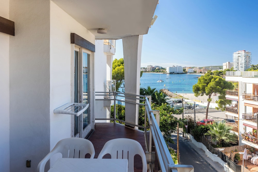 Suites Roc Portonova 7/67
