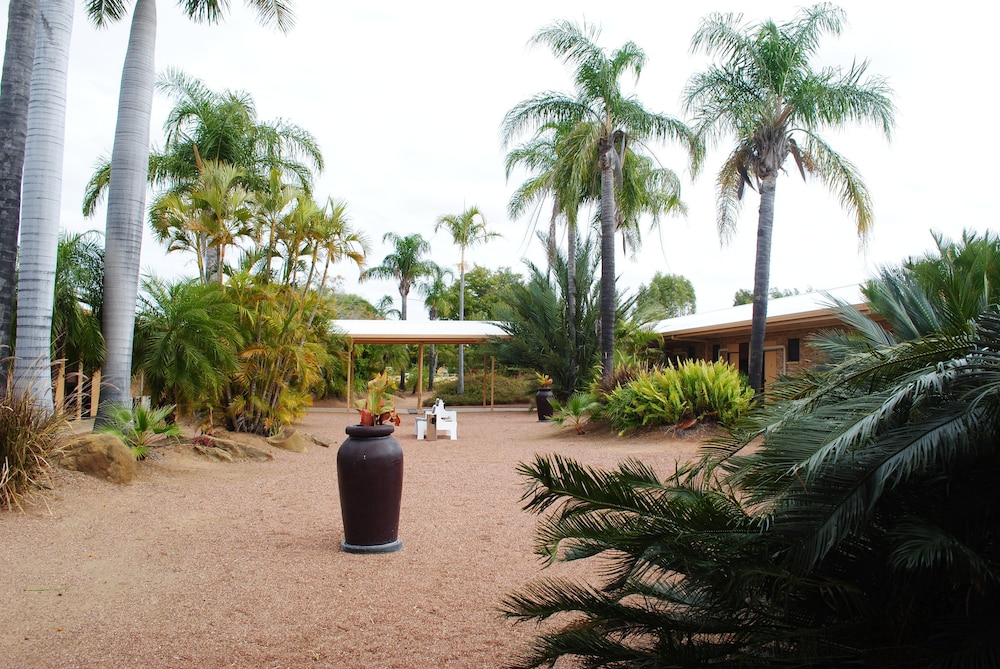 Albert Park Motor Inn 55/63