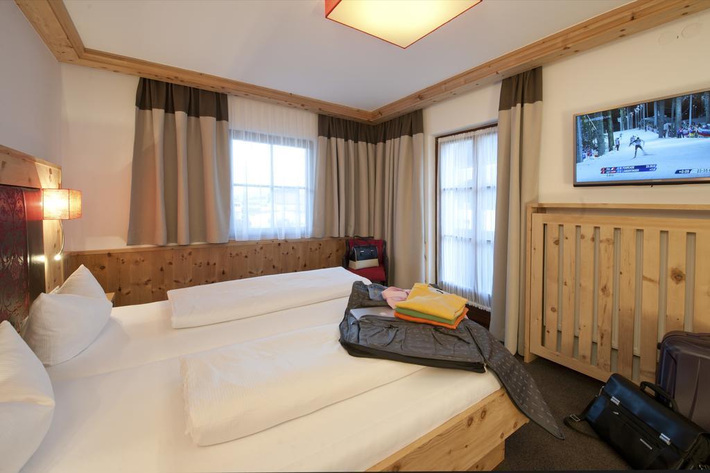 Standard, Double Bed