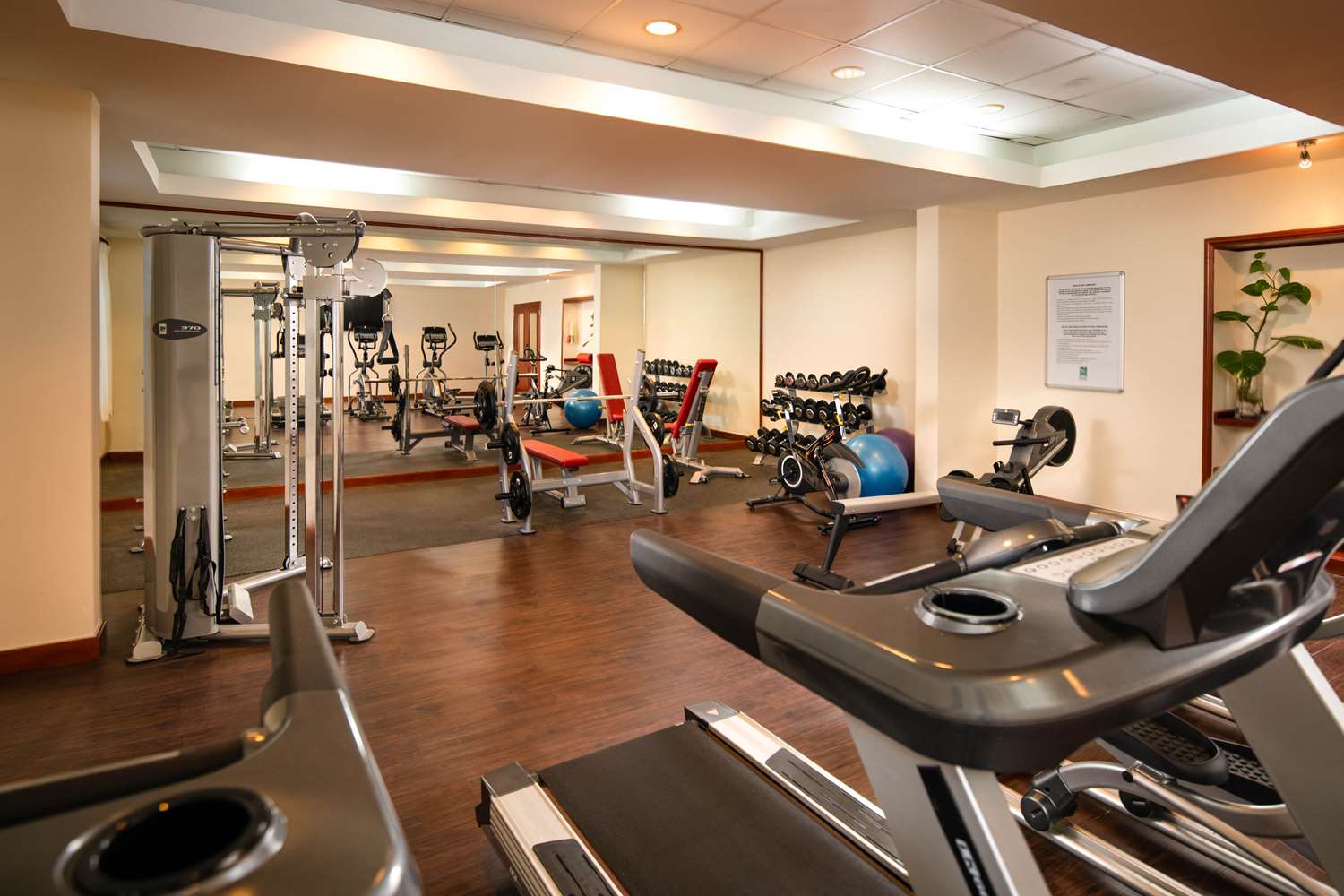 Four Points by Sheraton Santo Domingo 3/10