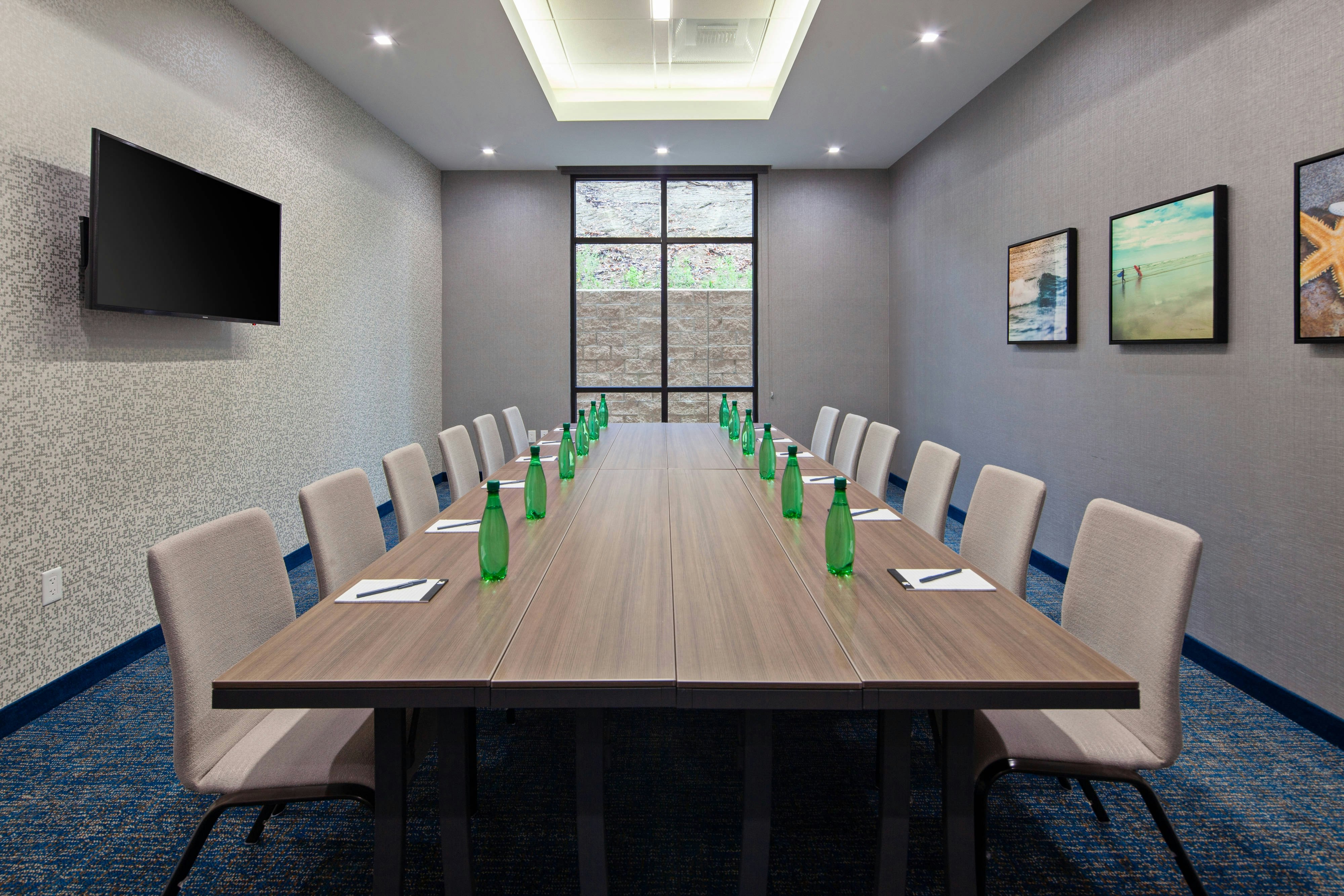 Springhill Suites By Marriott Escondido Downtown 10/14