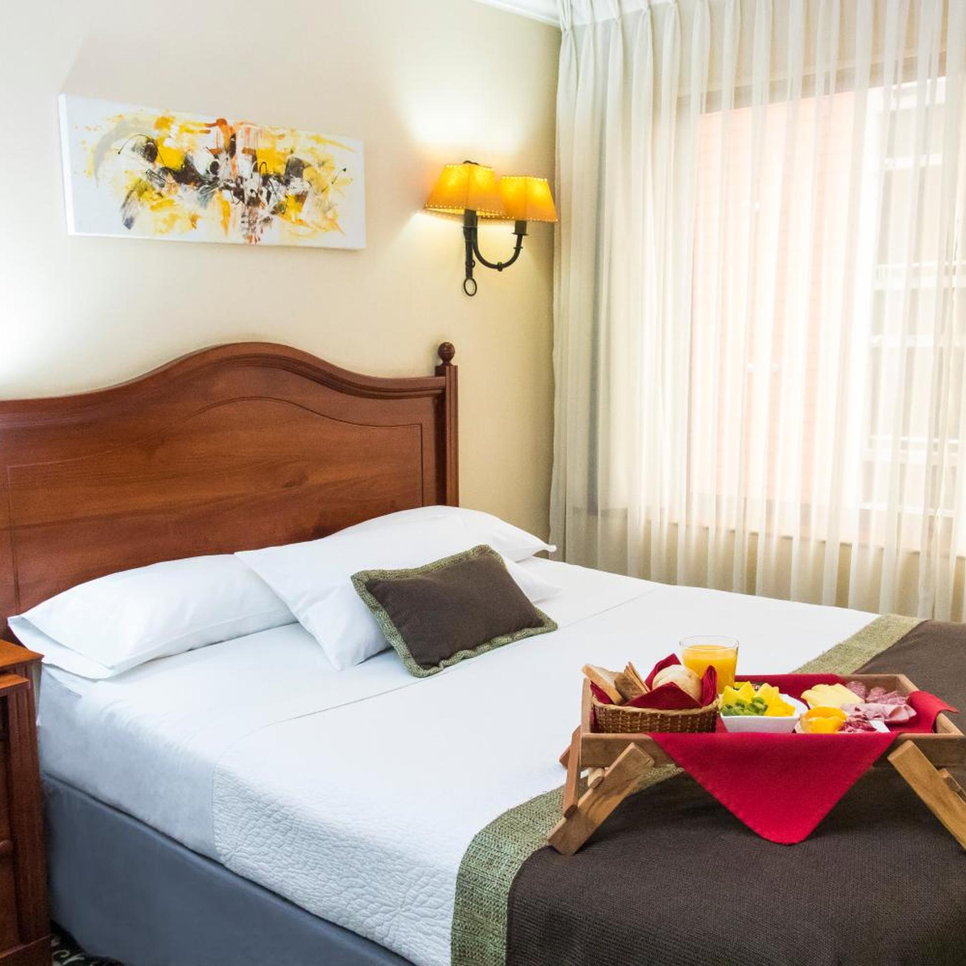 Hotel Don Eduardo 12/21