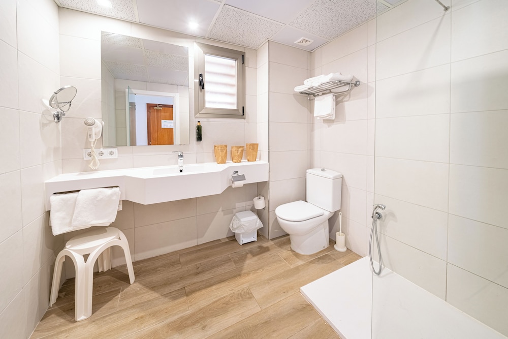 Hotel Seramar Comodoro Playa 47/50