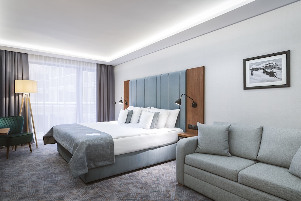Green Mountain Hotel & Apartments 8/29