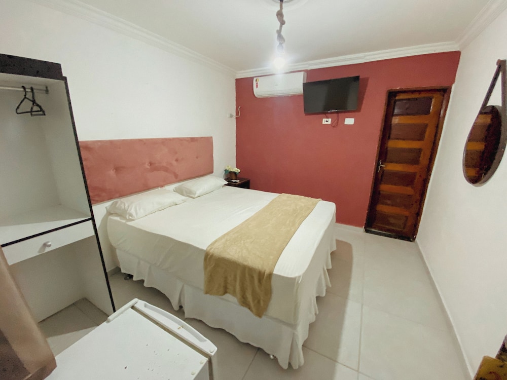 HOTEL 5 SOIS 21/50