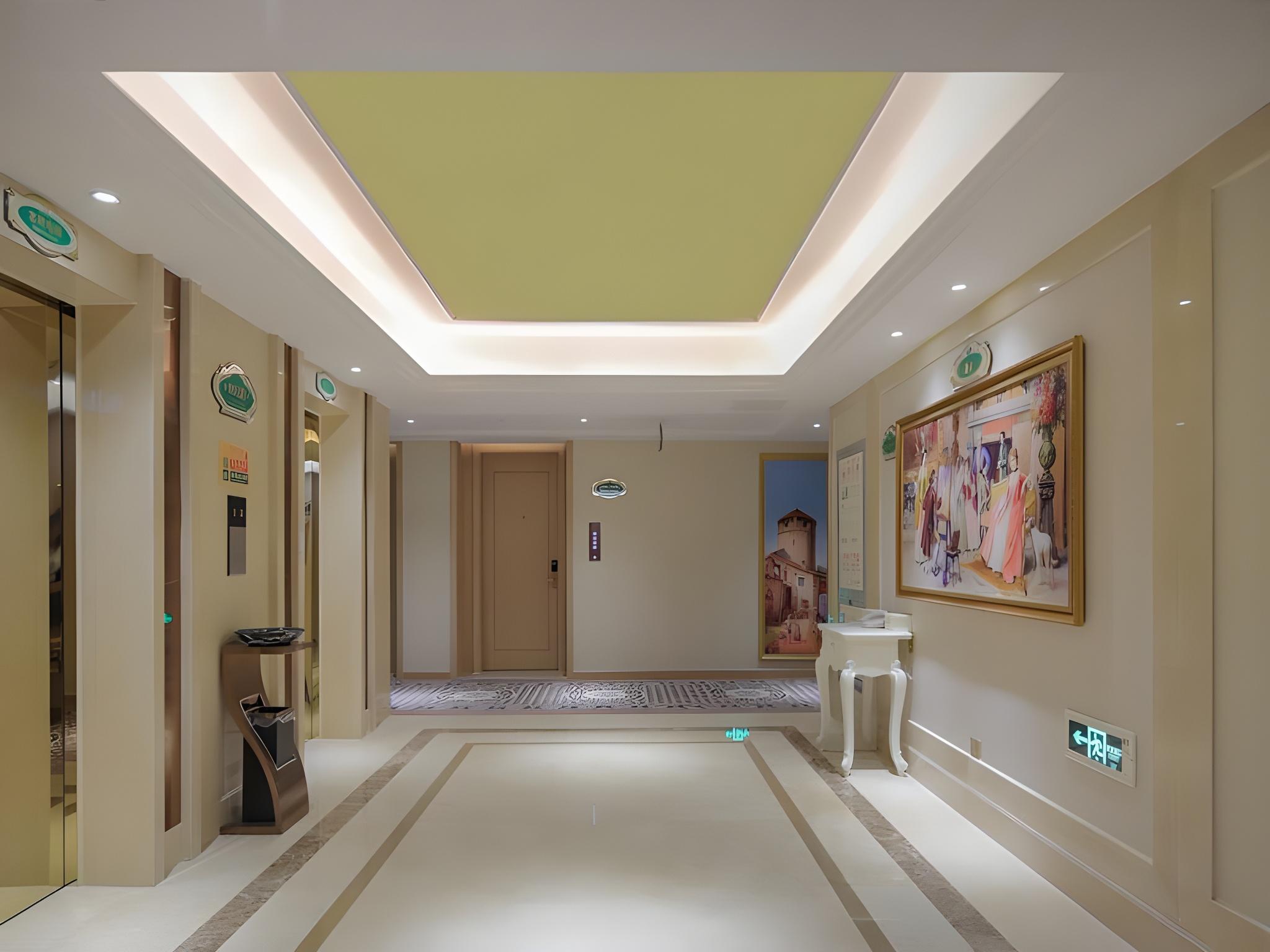 Vienna International Hotel (Qidong Jiangtian Ecological Park) 11/34