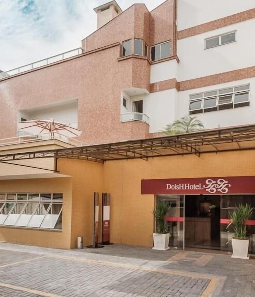 Dois H Hotel 2/25