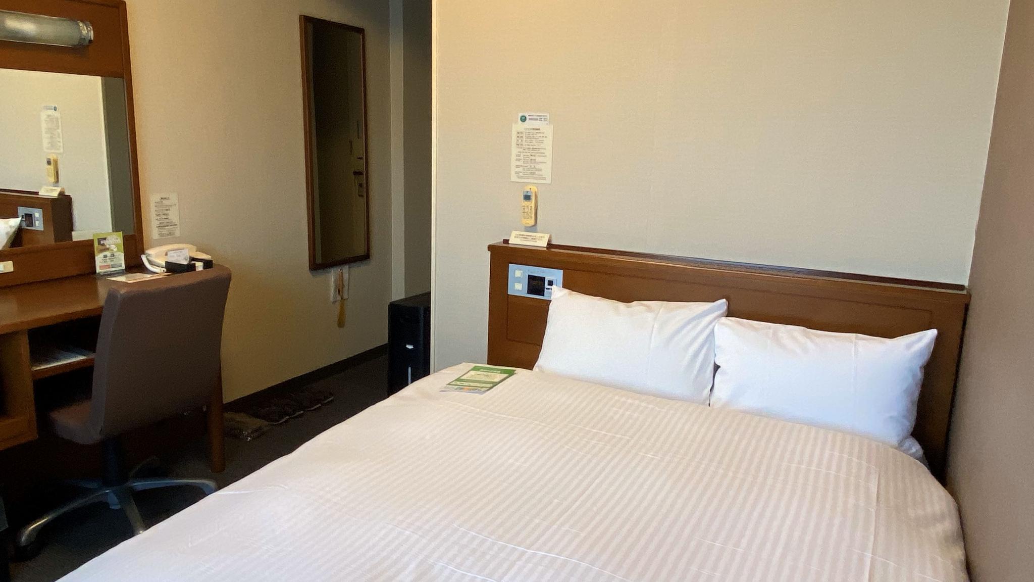 Semi Room, Standard, Semi Double Bed, No View, Smoking