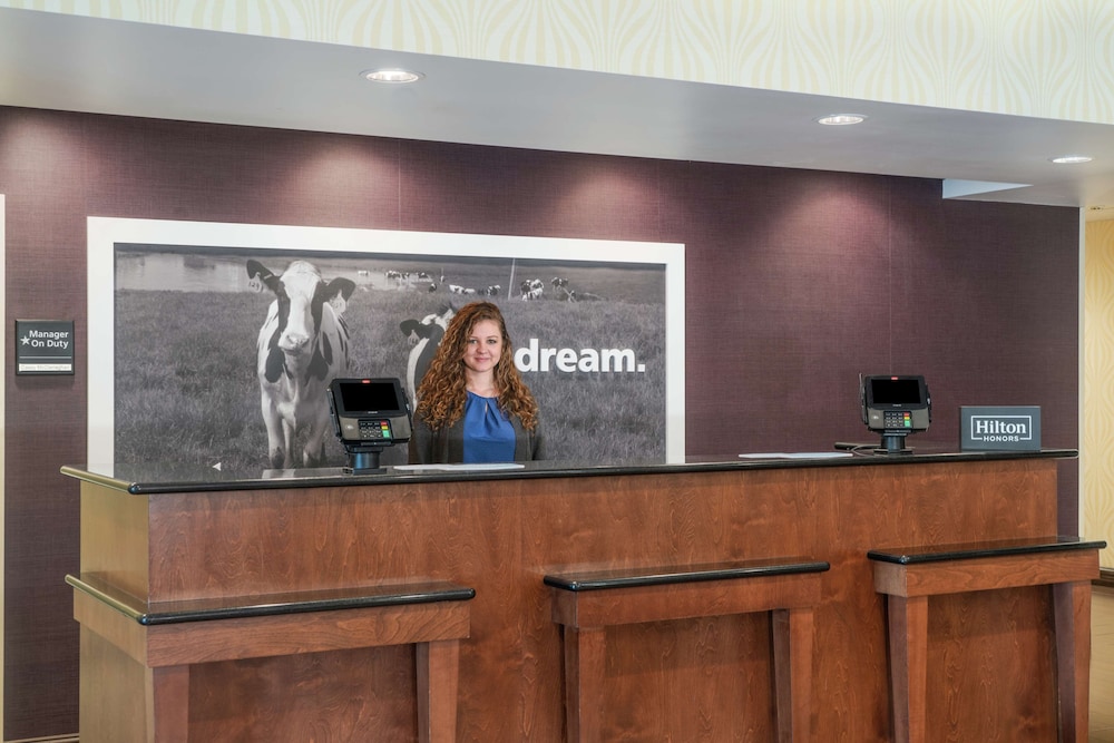 Hampton Inn Richmond Airport 8/58