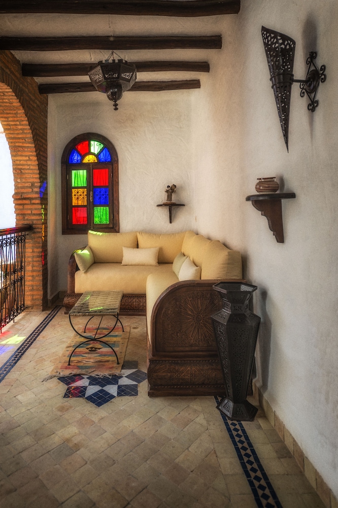 Riad Gharnata 15/82
