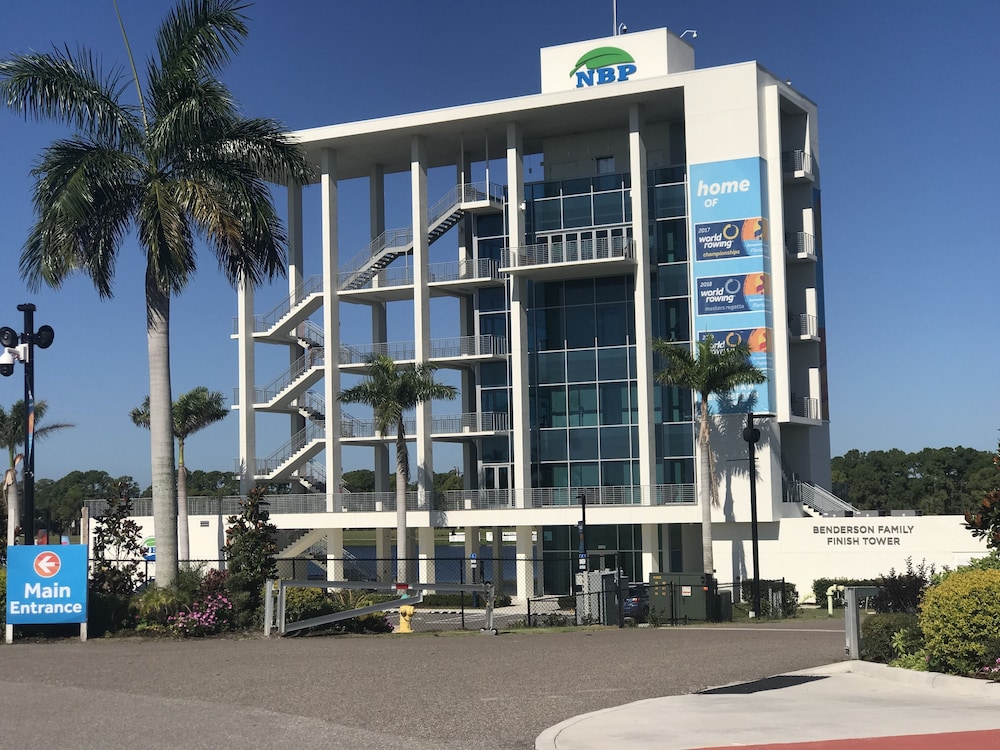 Country Inn & Suites by Radisson, Bradenton-Lakewood Ranch, FL in BRADENTON - FL