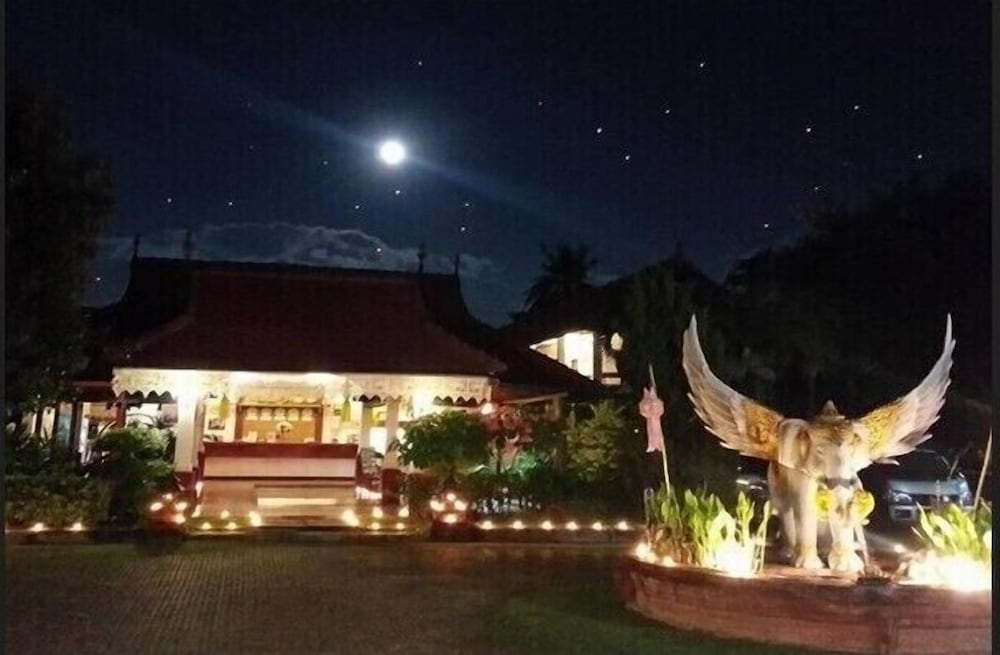 Karinthip Village 2/92