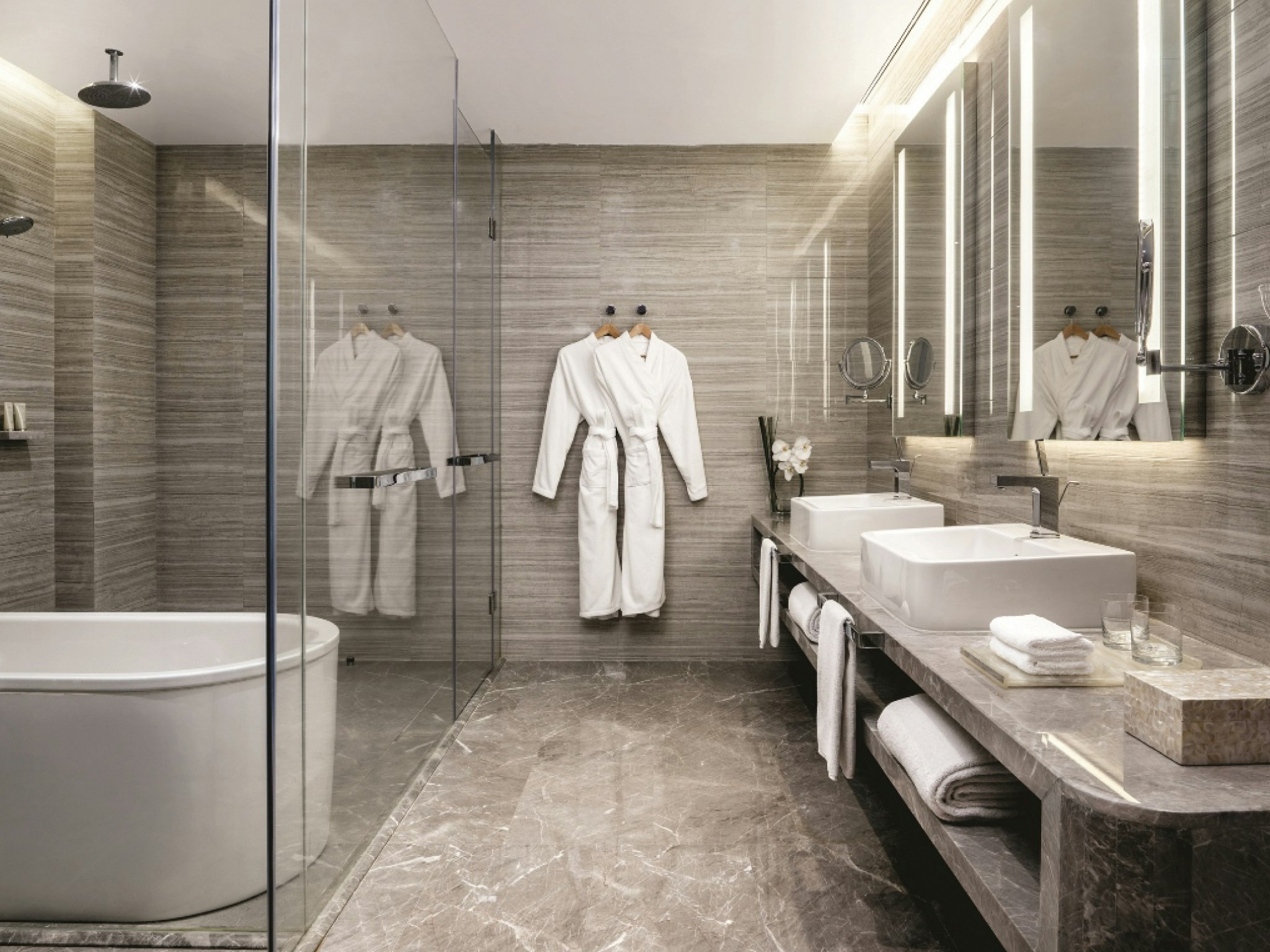 Langham Place Hotel Guangzhou 71/73