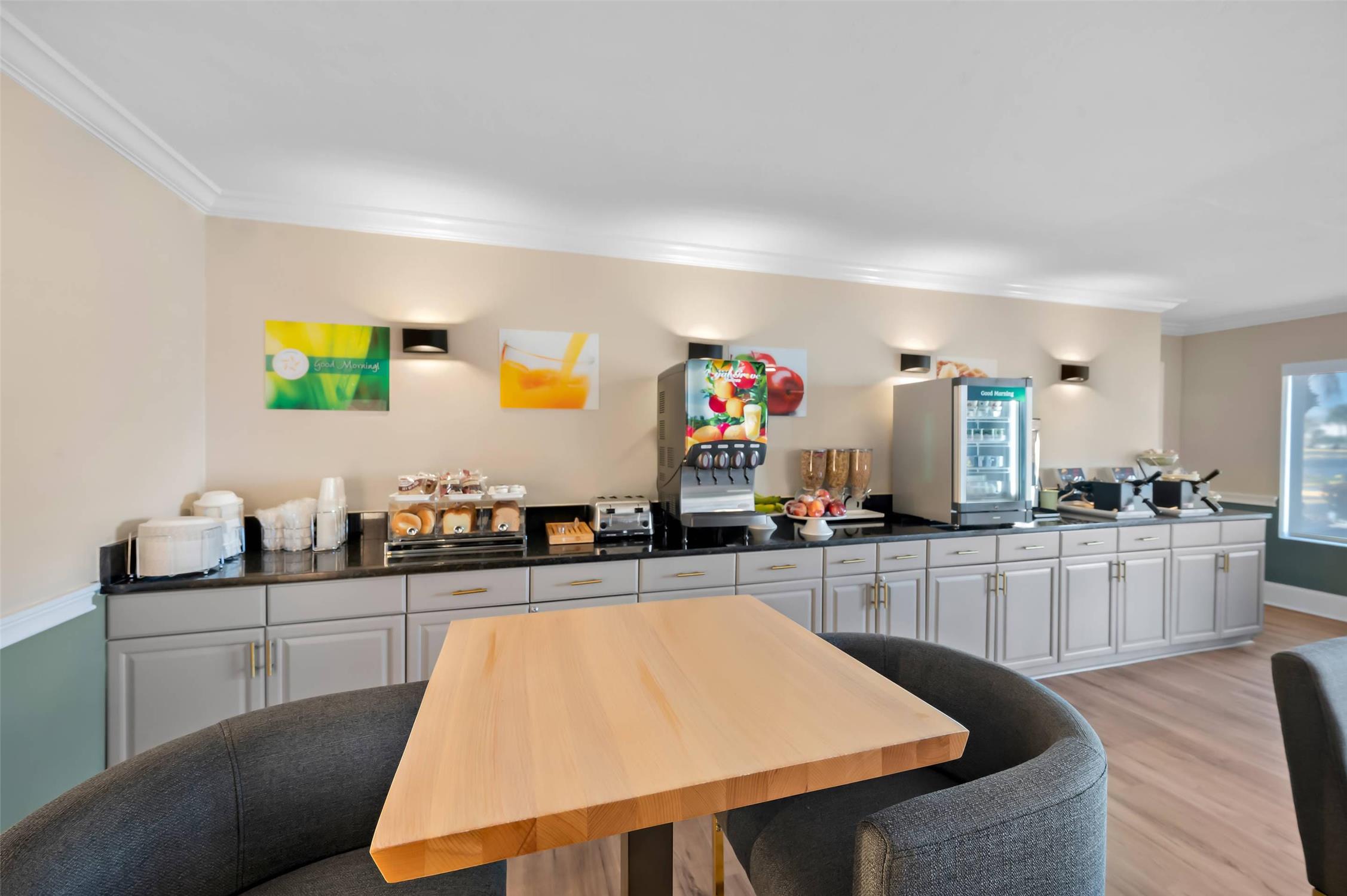 Quality Inn Fort Myers Cape Coral 4/10
