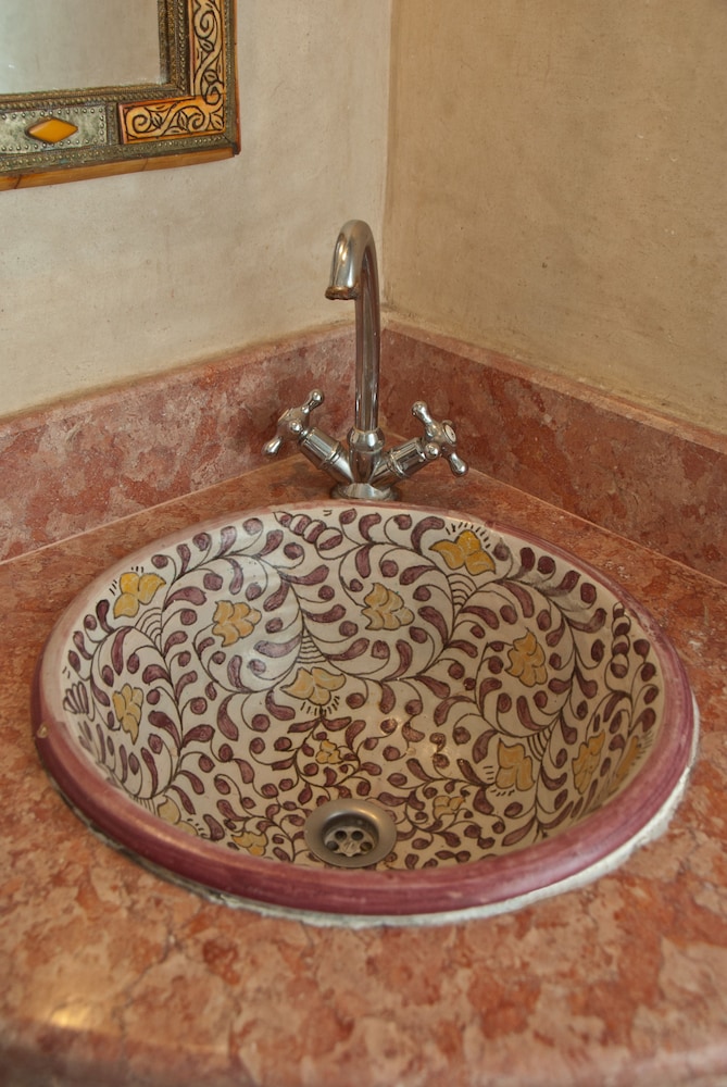 Riad Jonan 30/65