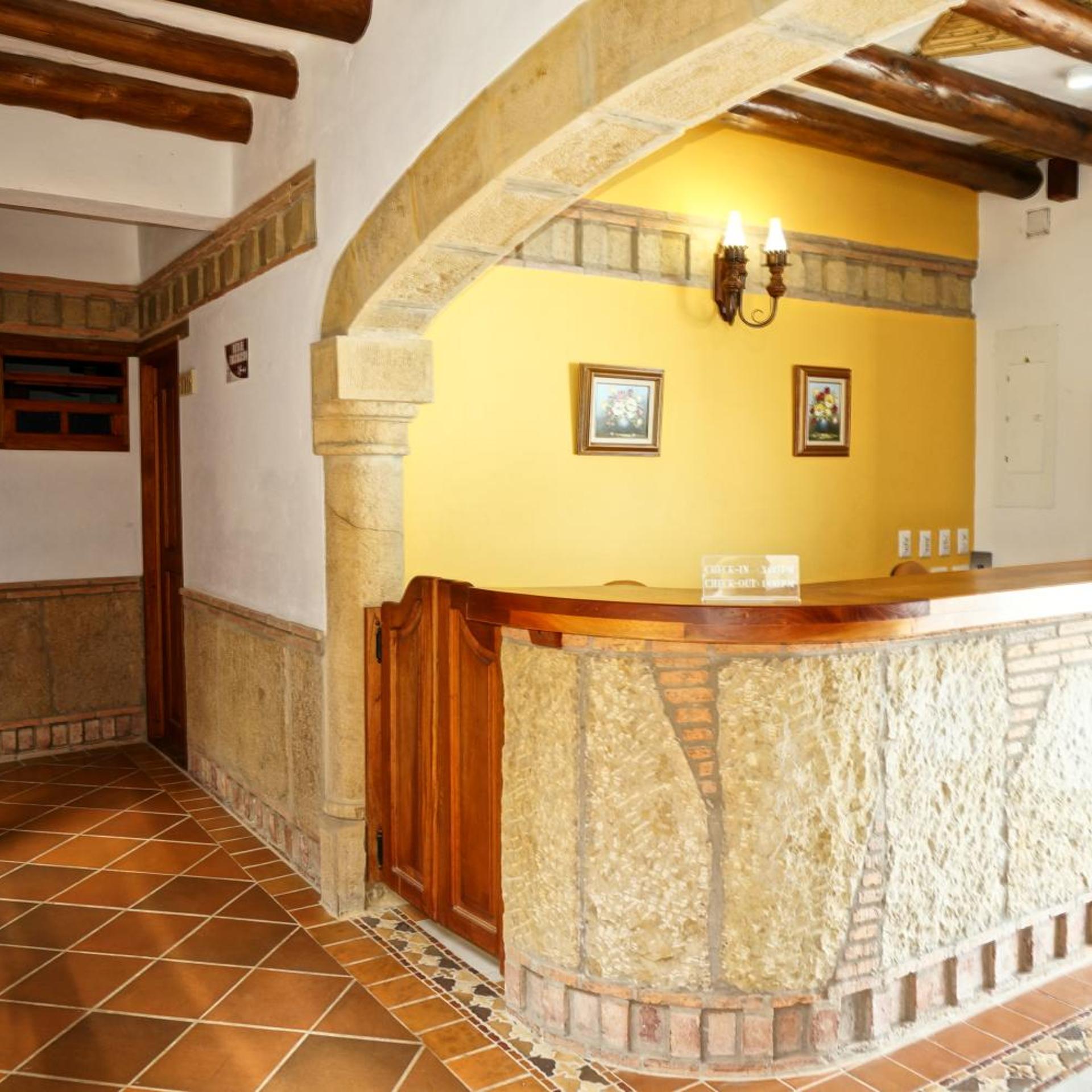 Hotel Campanario Real 5/50