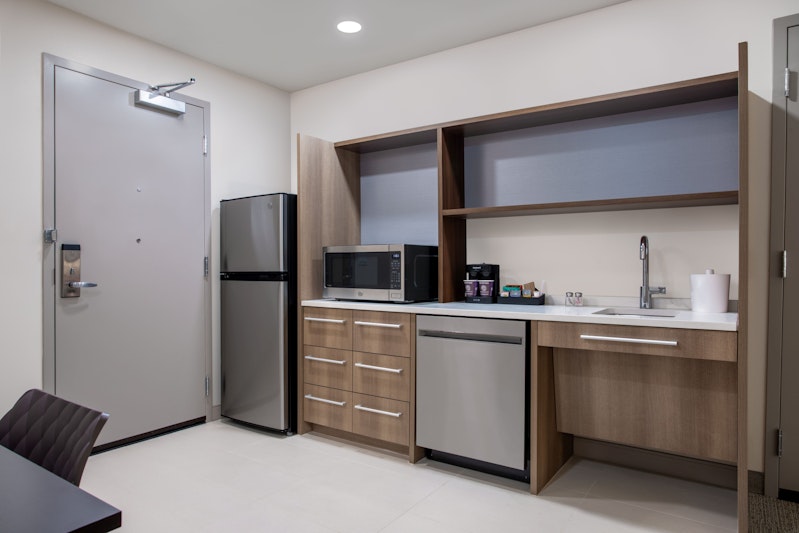 Home2 Suites by Hilton Calhoun 6/24