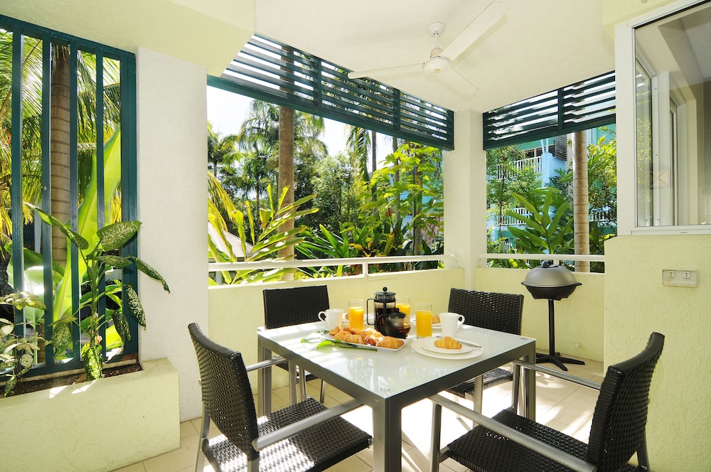 Verandahs Port Douglas 36/56