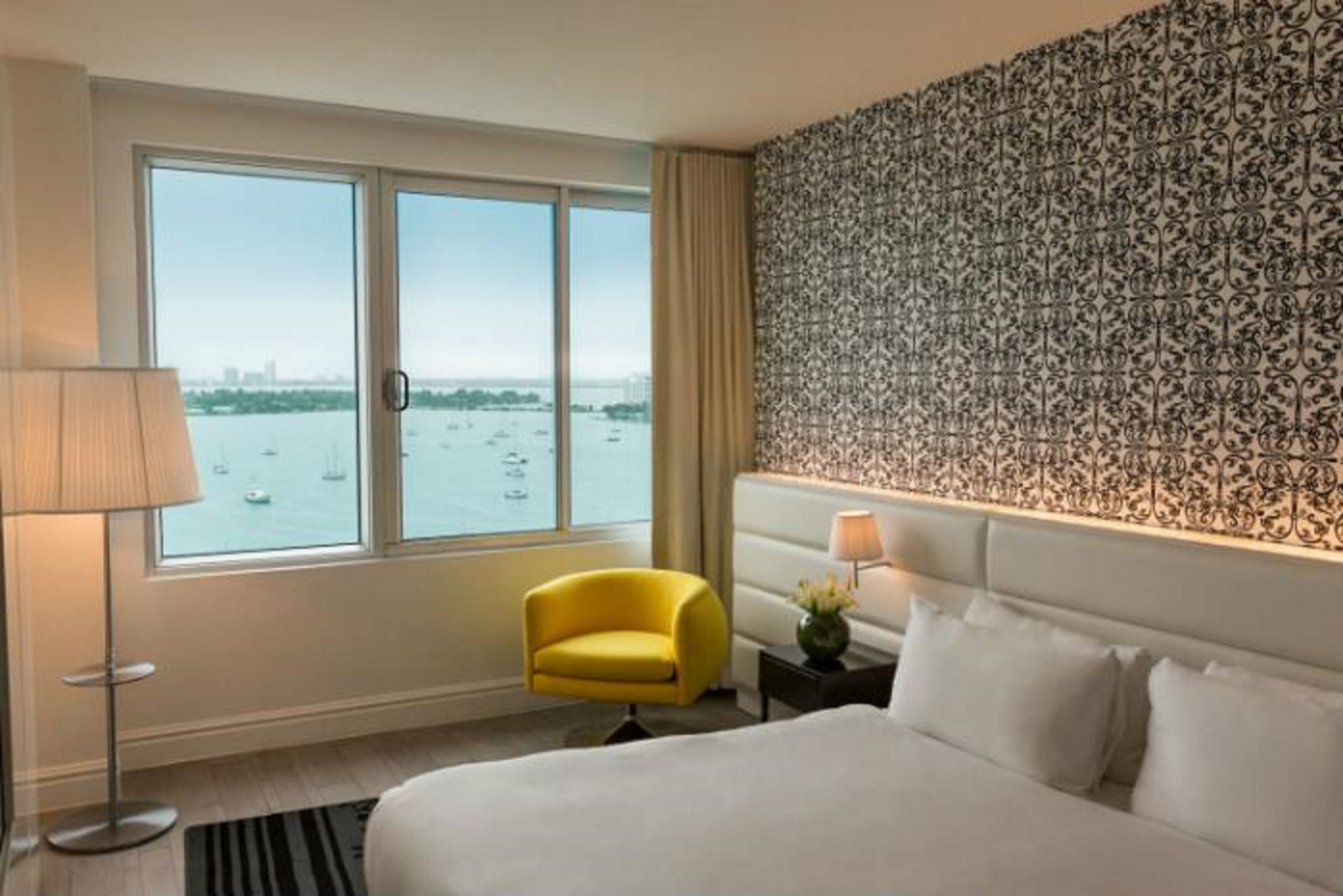Studio, Suite, Bay View