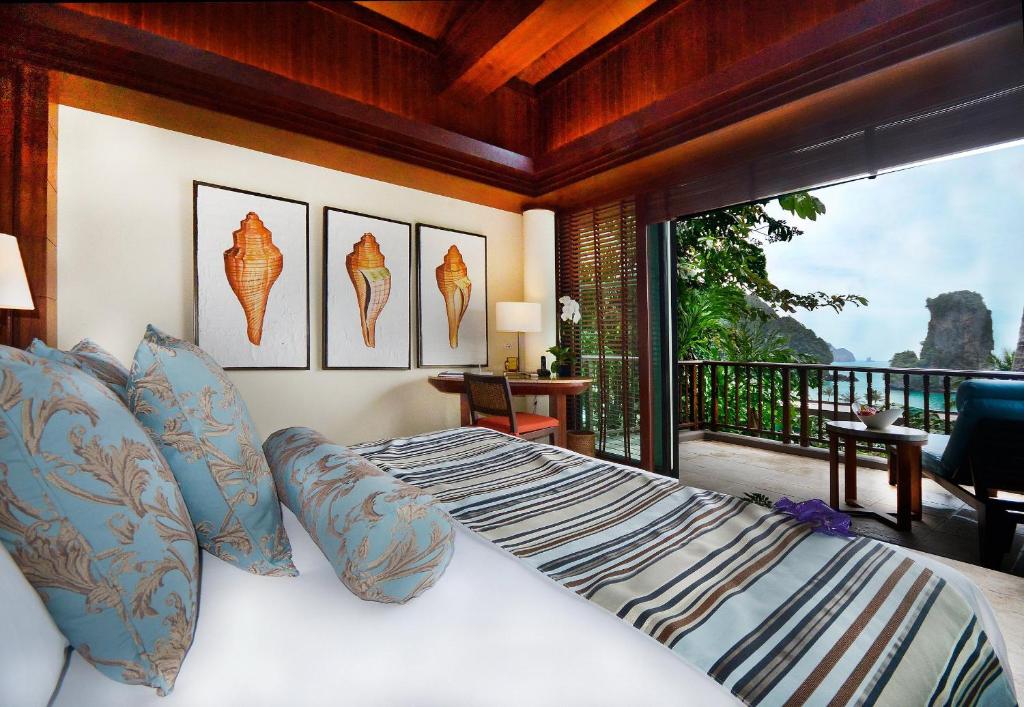 Premium, Deluxe, Double Bed