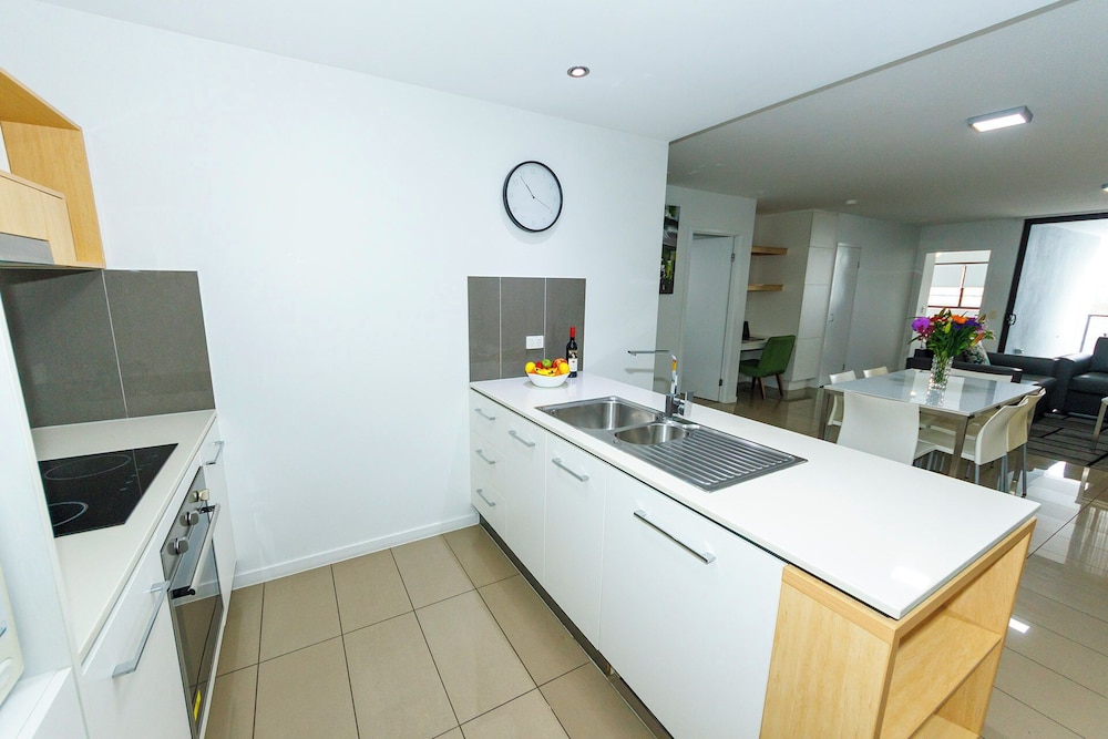 Atrio Apartments 14/69