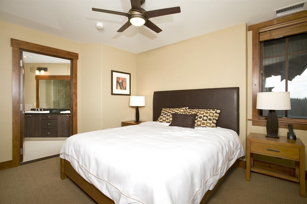 One Ski Hill Place A Rockresort 17/63
