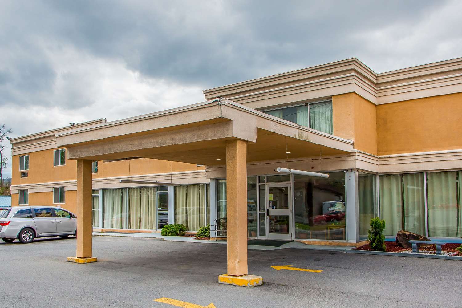 Rodeway Inn Bedford, PA 10/11