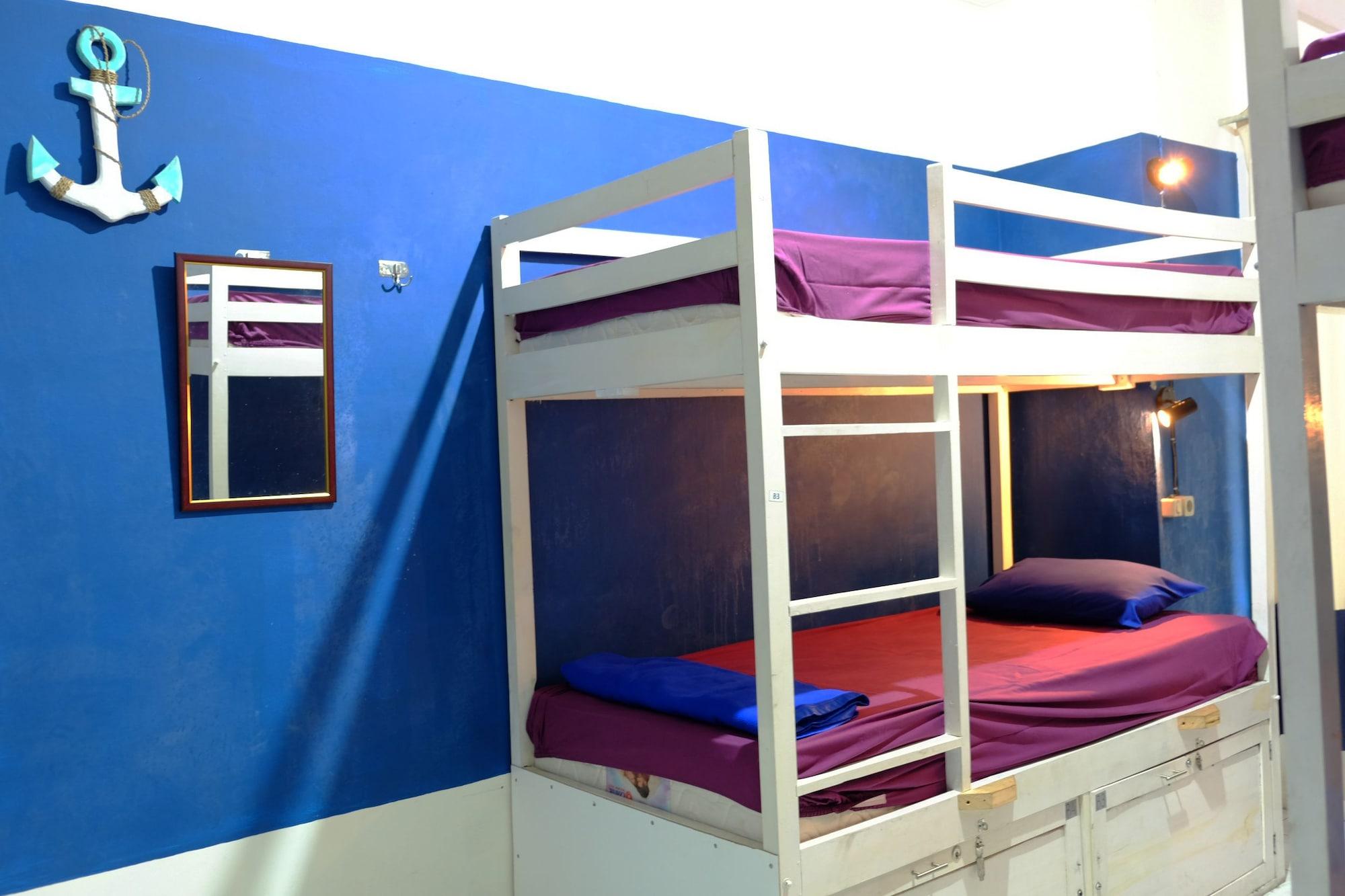 Bunk Bed And Breakfast 1/17