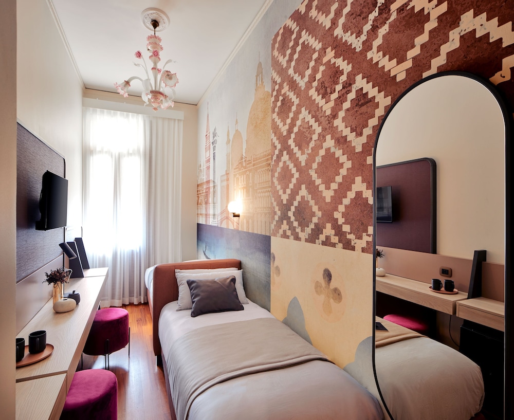 CLASSIC, SINGLE, SINGLE BED