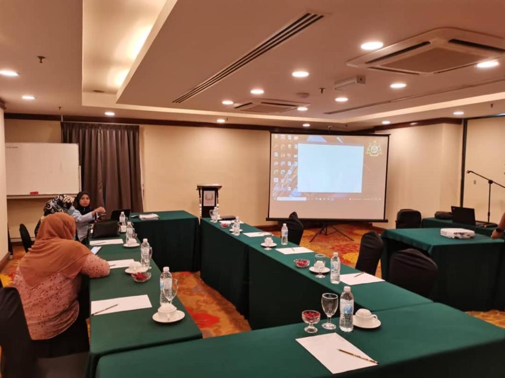 Ehsan Seaview Hotel 32/50