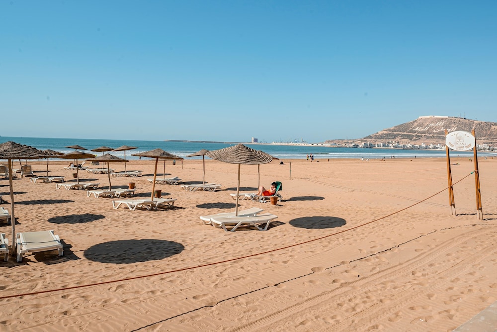 Argana Hotel 88/92