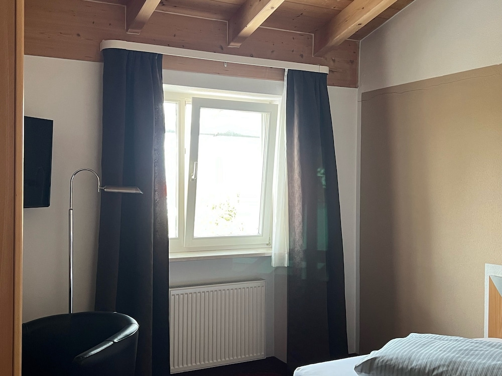 Hotel Konrad Poetzel Holzkirchen 22/50