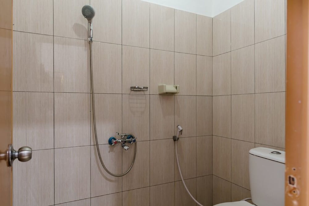 Hotel O Puncak Bogor Near Taman Safari Formerly Hotel Satya Luhur 49/50