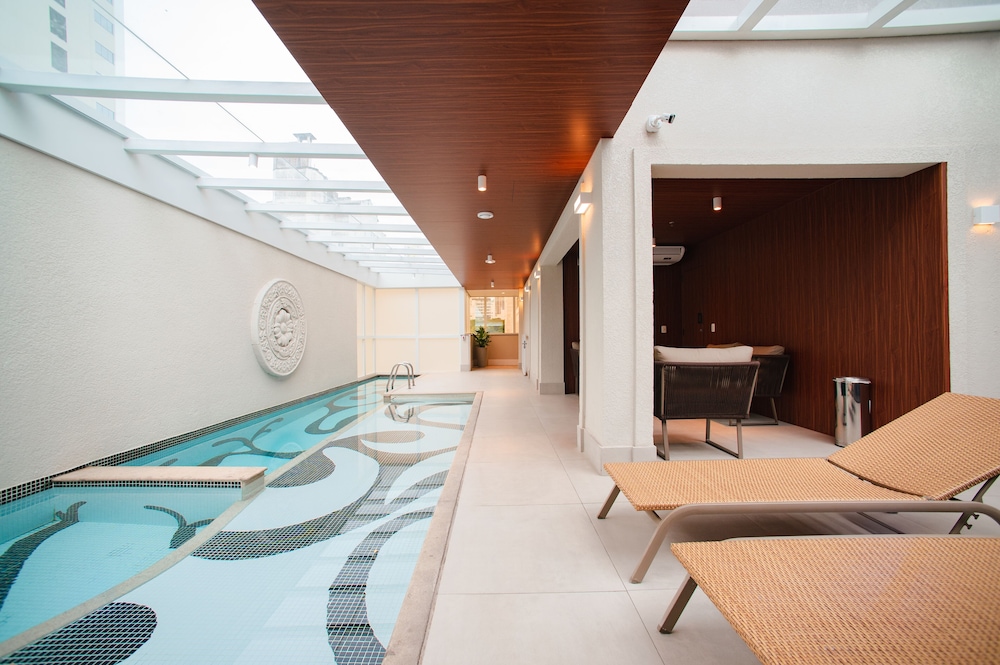 Brut by Slaviero Hoteis 37/63