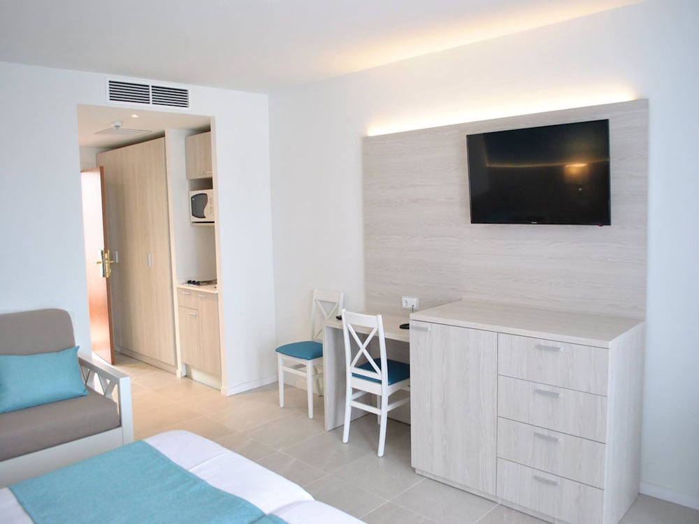 Aparthotel Paguera Beach 27/34