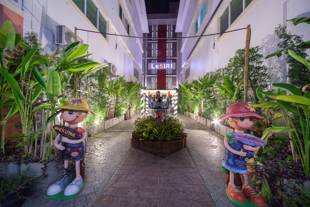 Rung Aroon Hotel By Le Siri 42/50